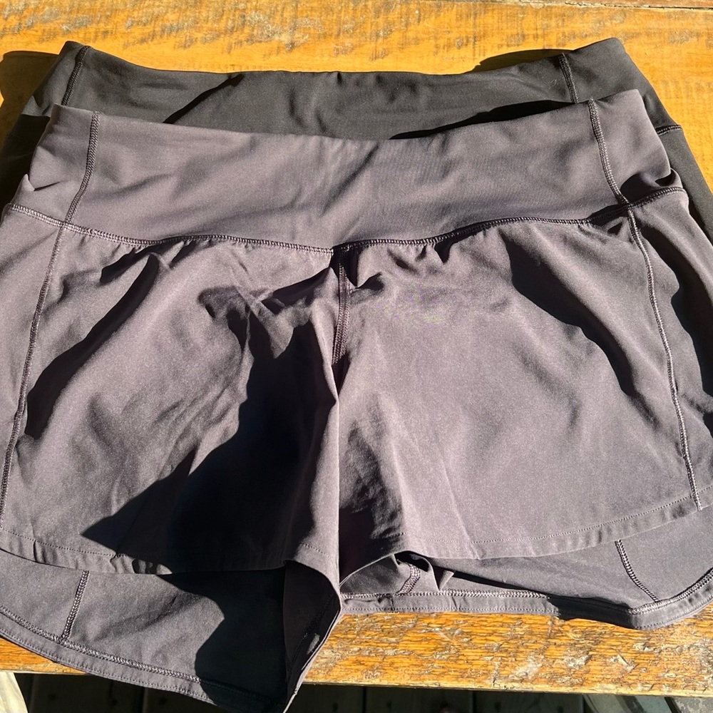 Lululemon Athletica Black and Grey Athletic Shorts Lightweight Performance